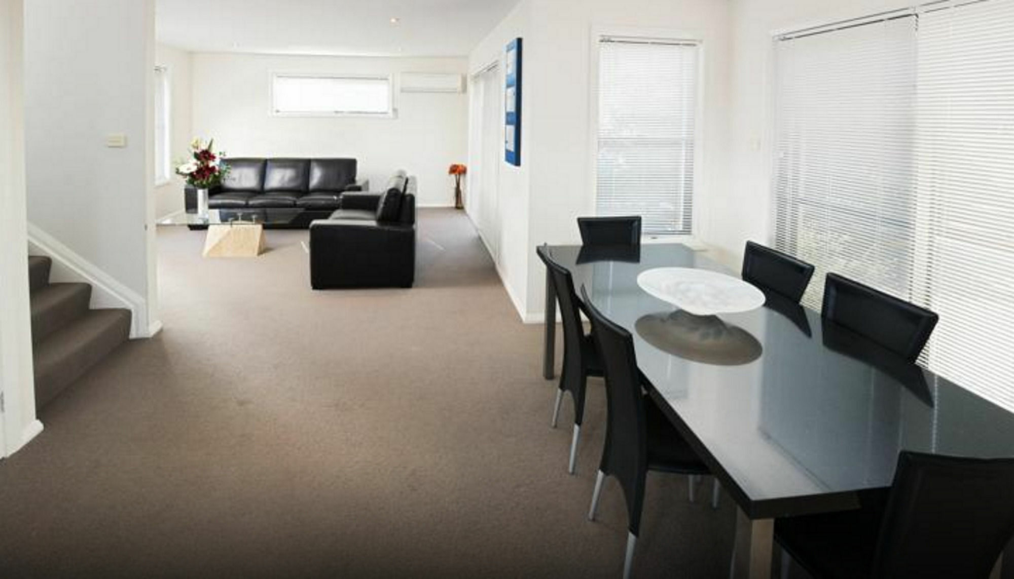 Charlestown Terrace Apartment *